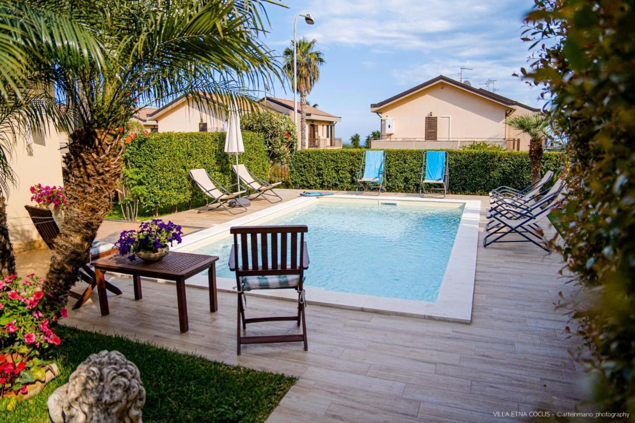 Casa Vacanze Etna Cocus Santa Venerina Exterior foto